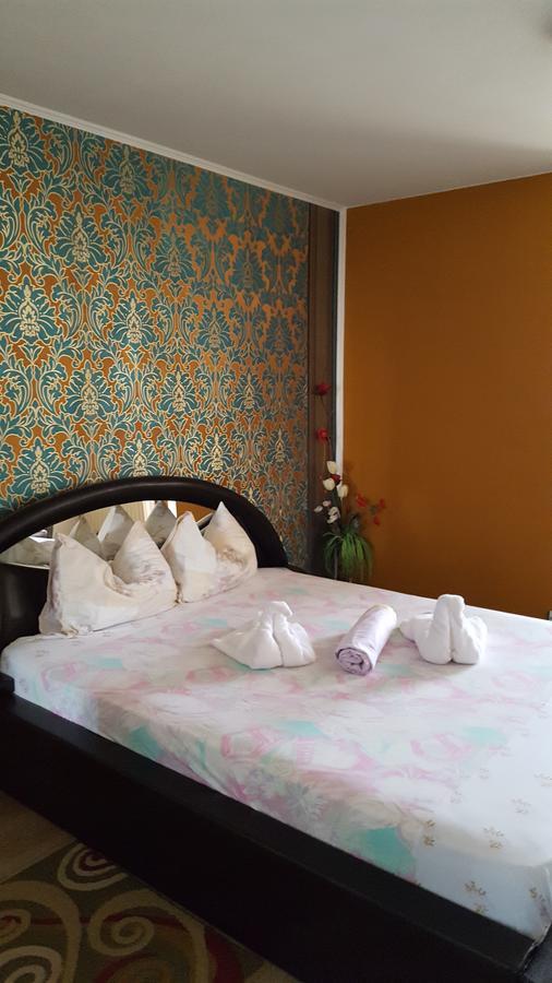 Garsoniera Apartment Bucharest Luaran gambar